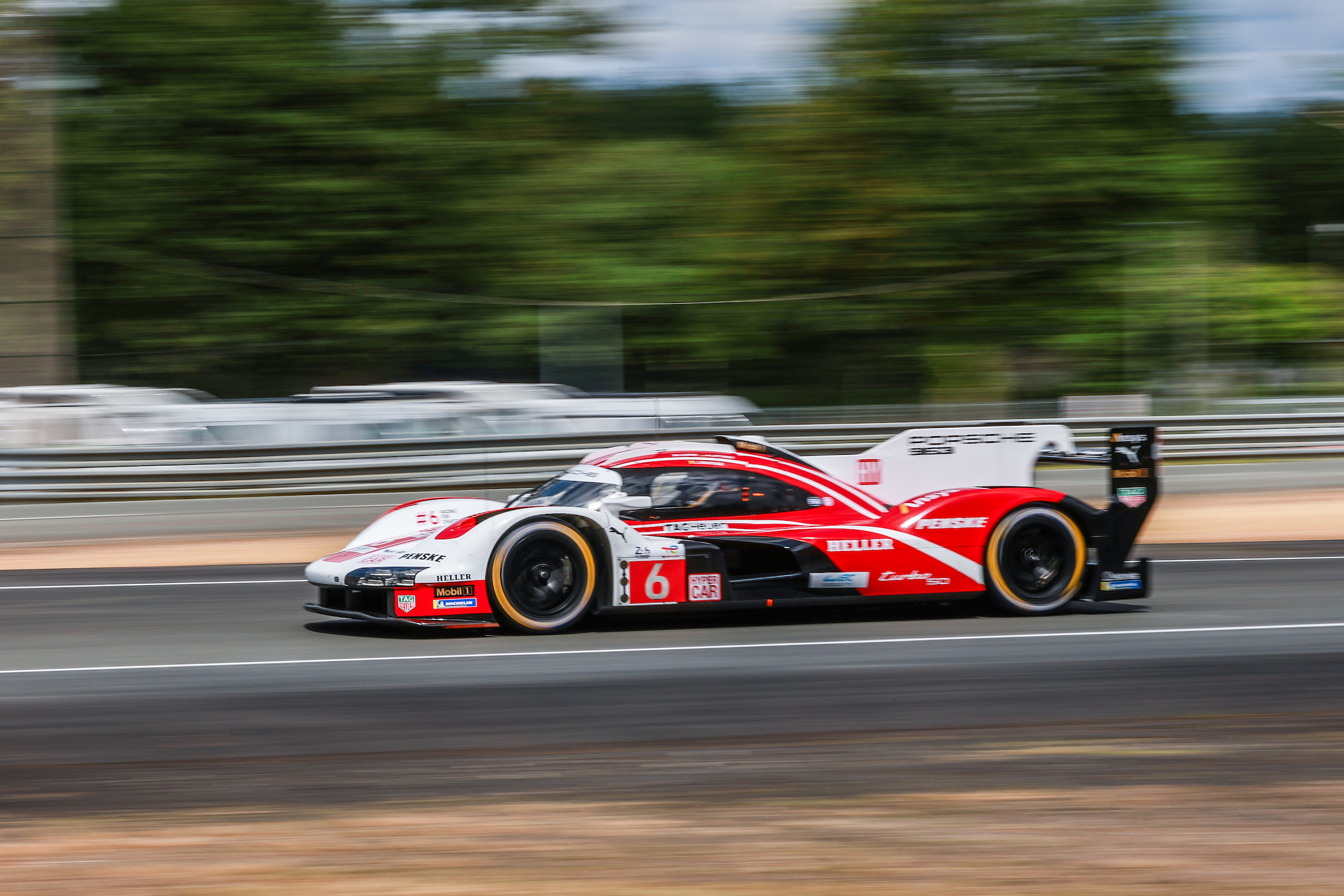 Le Mans 24 Hours Porsche Penske tops the times at Le Mans test day