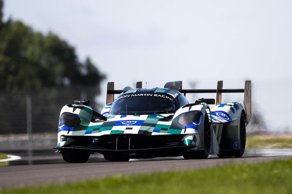 WEC / IMSA - Aston Martin Valkyrie AMR-LMH Hypercar hits the track ...