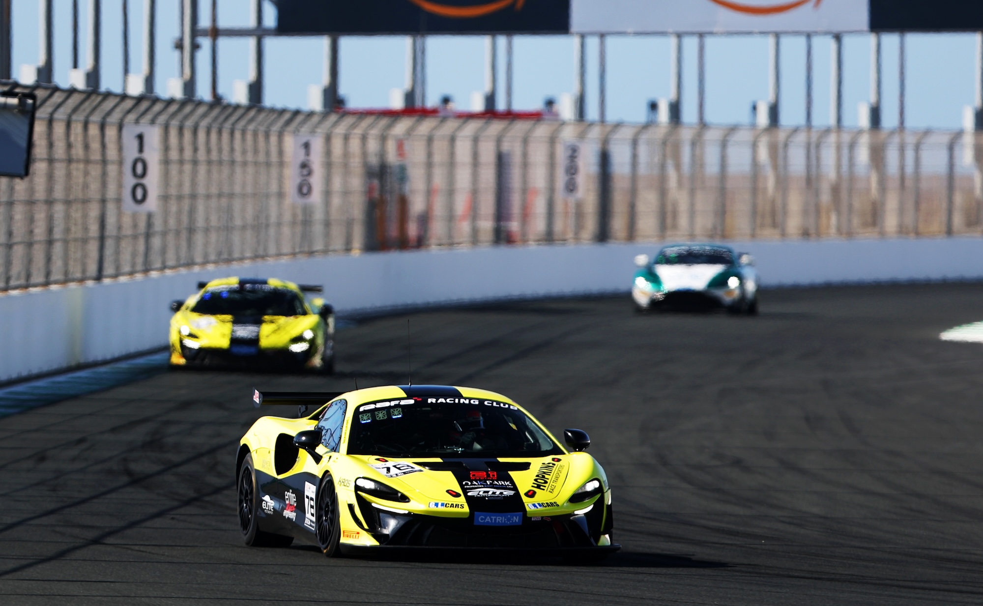 GT4 Europe - Title rivals share the poles as Elite and Team Speedcar ...