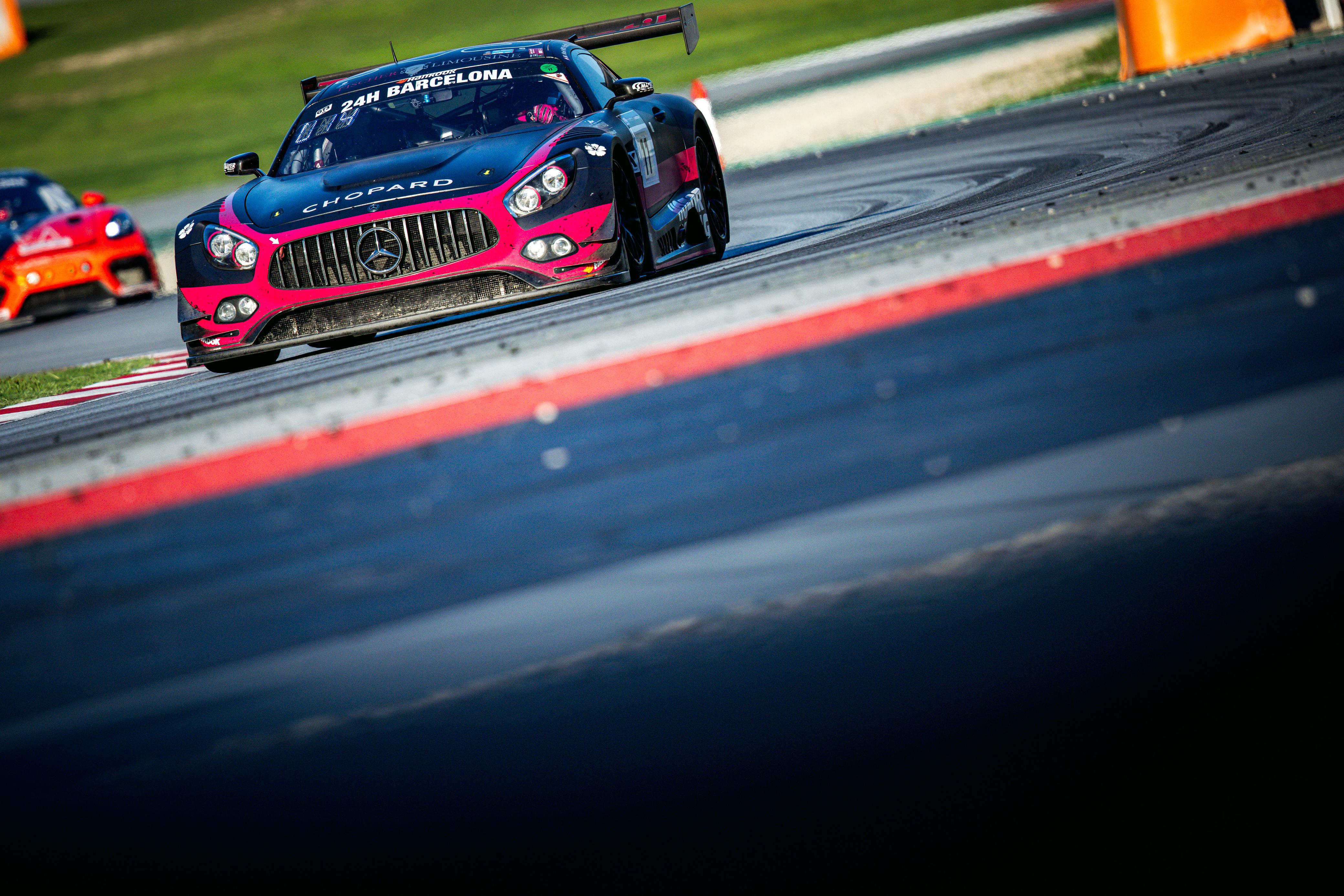 Hofor Racing Hofor Racing celebrates return to the Dubai 24 Hours | Endurance Info